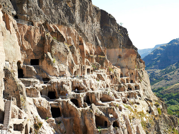 VARDZIA