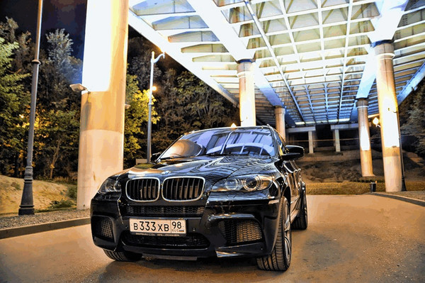 BMW x5m smotra