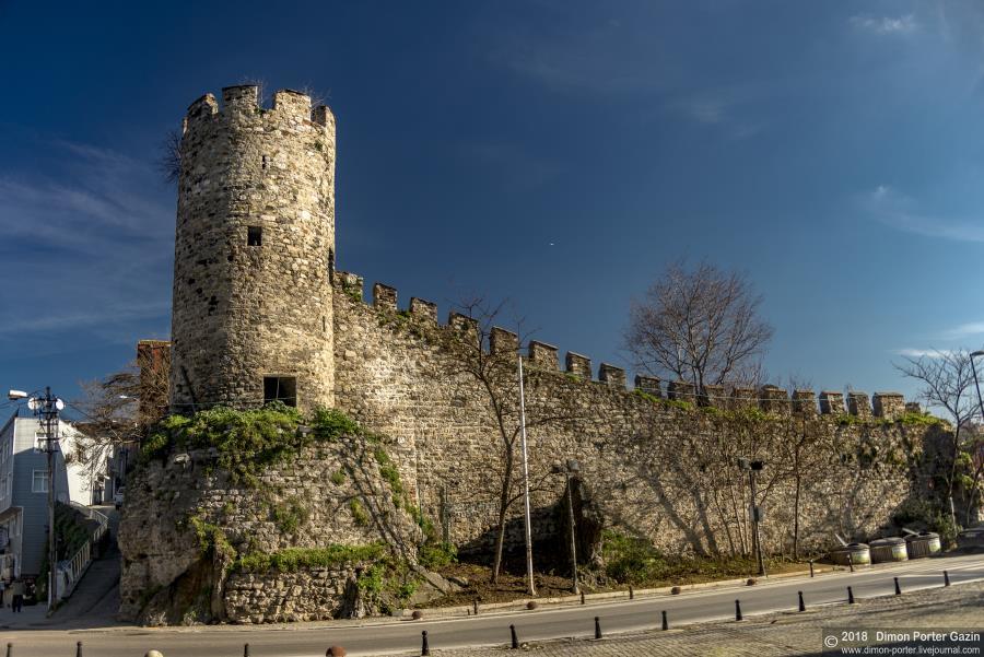 Анатолийская крепость в стамбуле